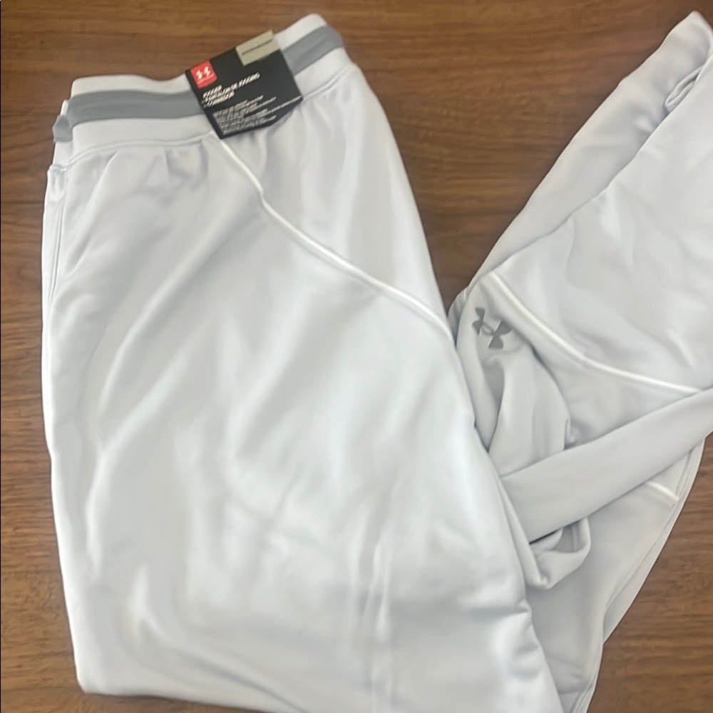 Under Armour Men's Gray Pants